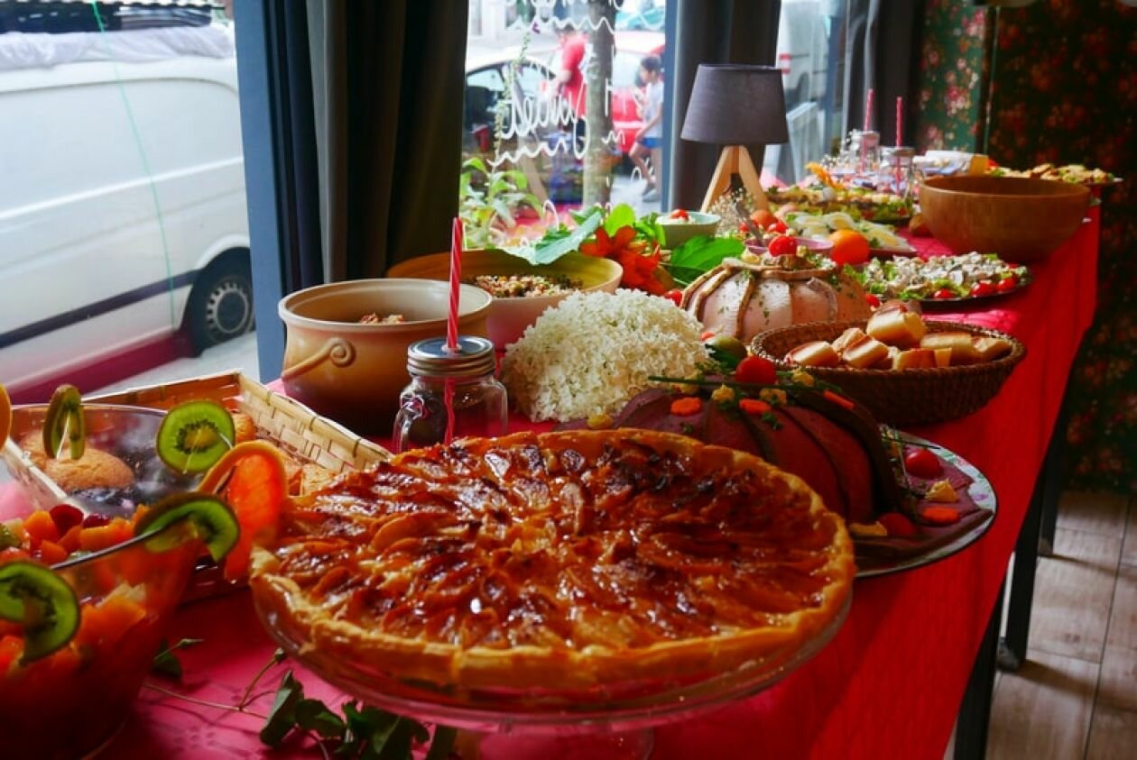 A Lisieux : grand brunch des Sœurs Pinard tous les dimanches